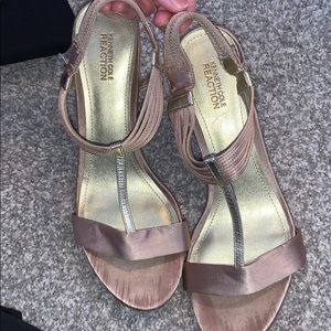 Kenneth Cole Reaction heals